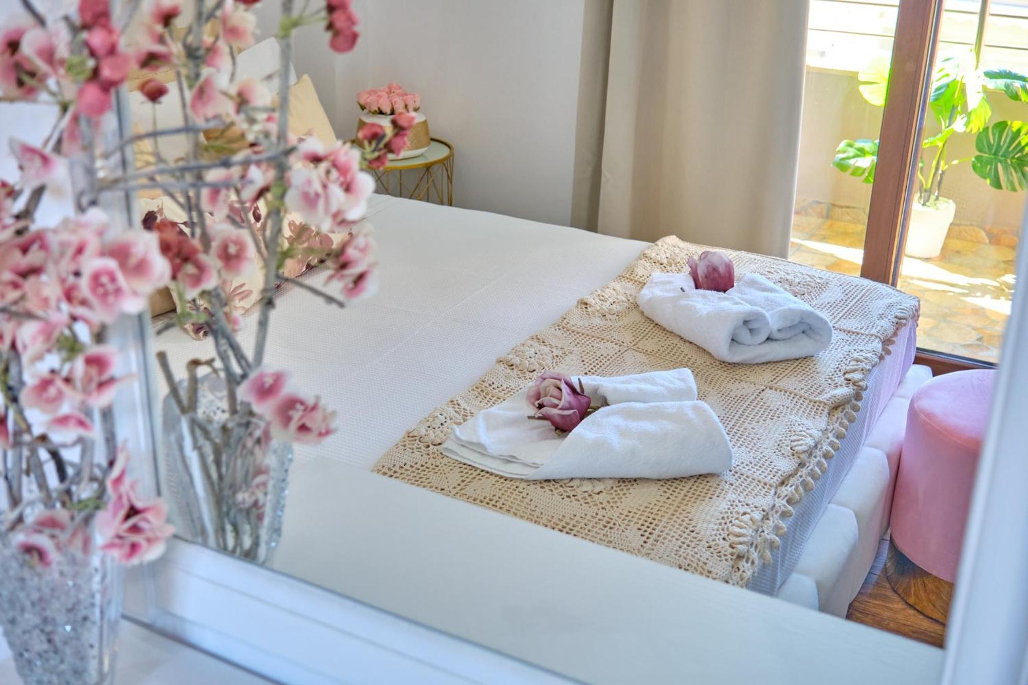Elena Luxury Suite Agios Stefanos Agios Stefanos Avliotes  Ngoại thất bức ảnh